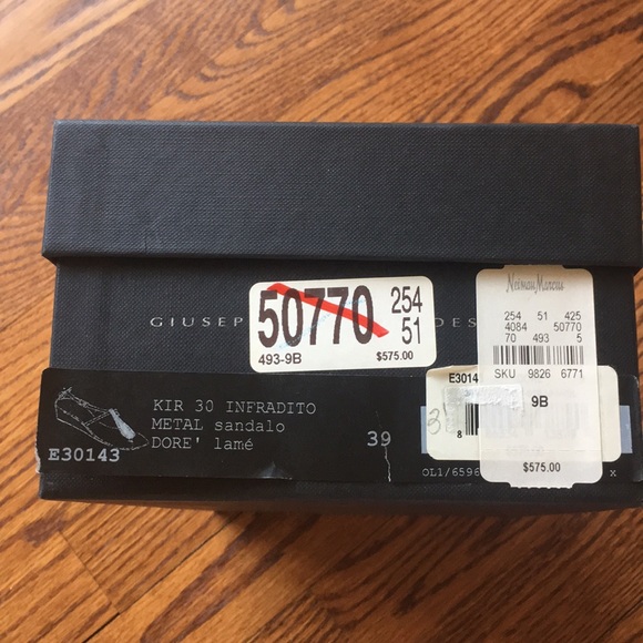 Giuseppe Zanotti Strass T strap sandal - Picture 3 of 4